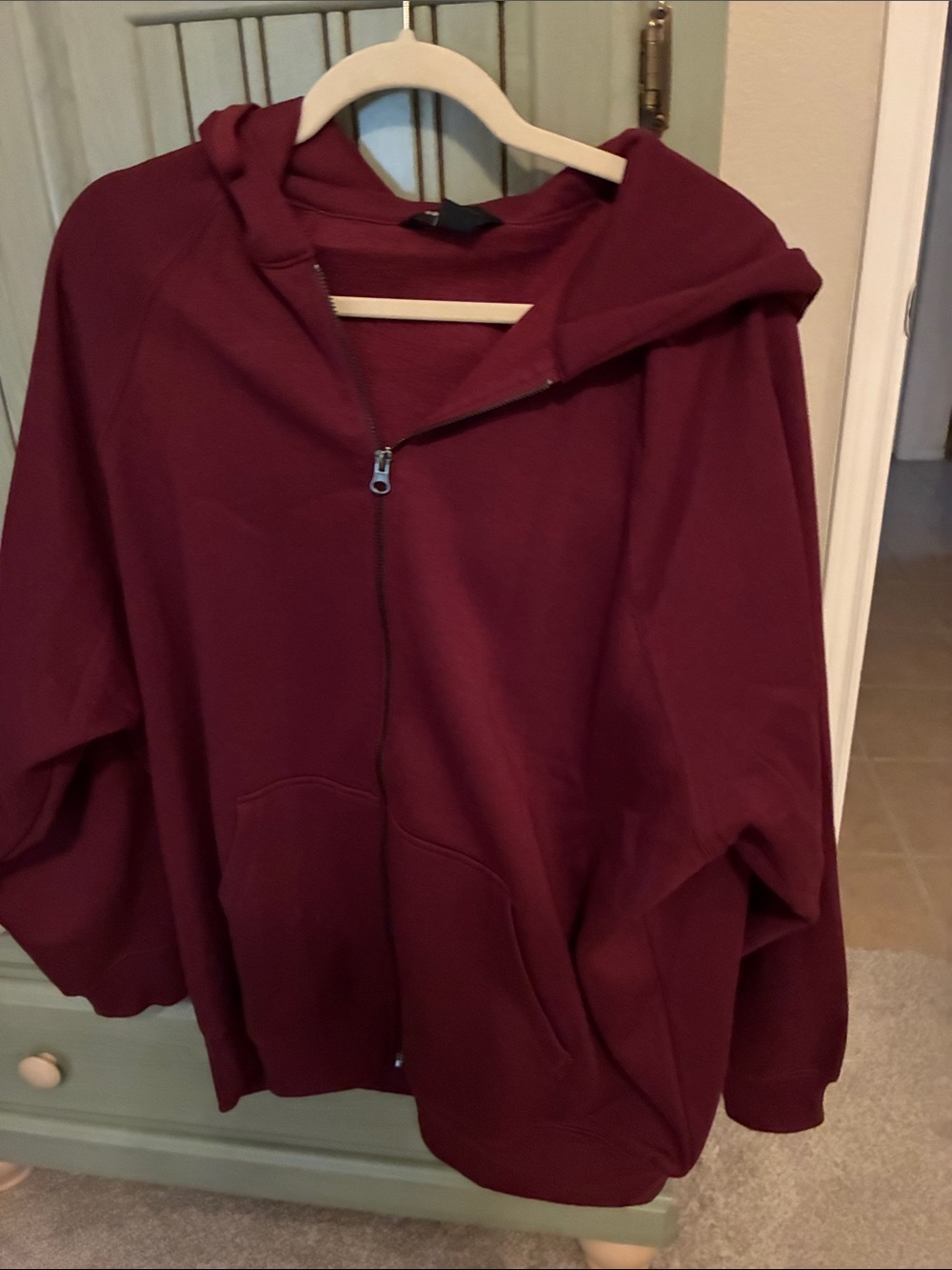 Women's Hooded Utility Jacket in Burgundy